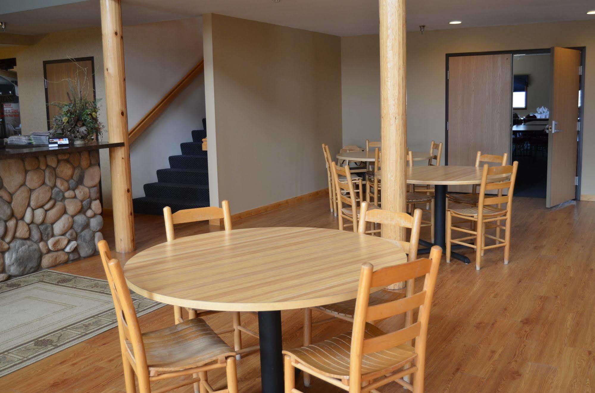 Econo Lodge Rice Lake Εξωτερικό φωτογραφία