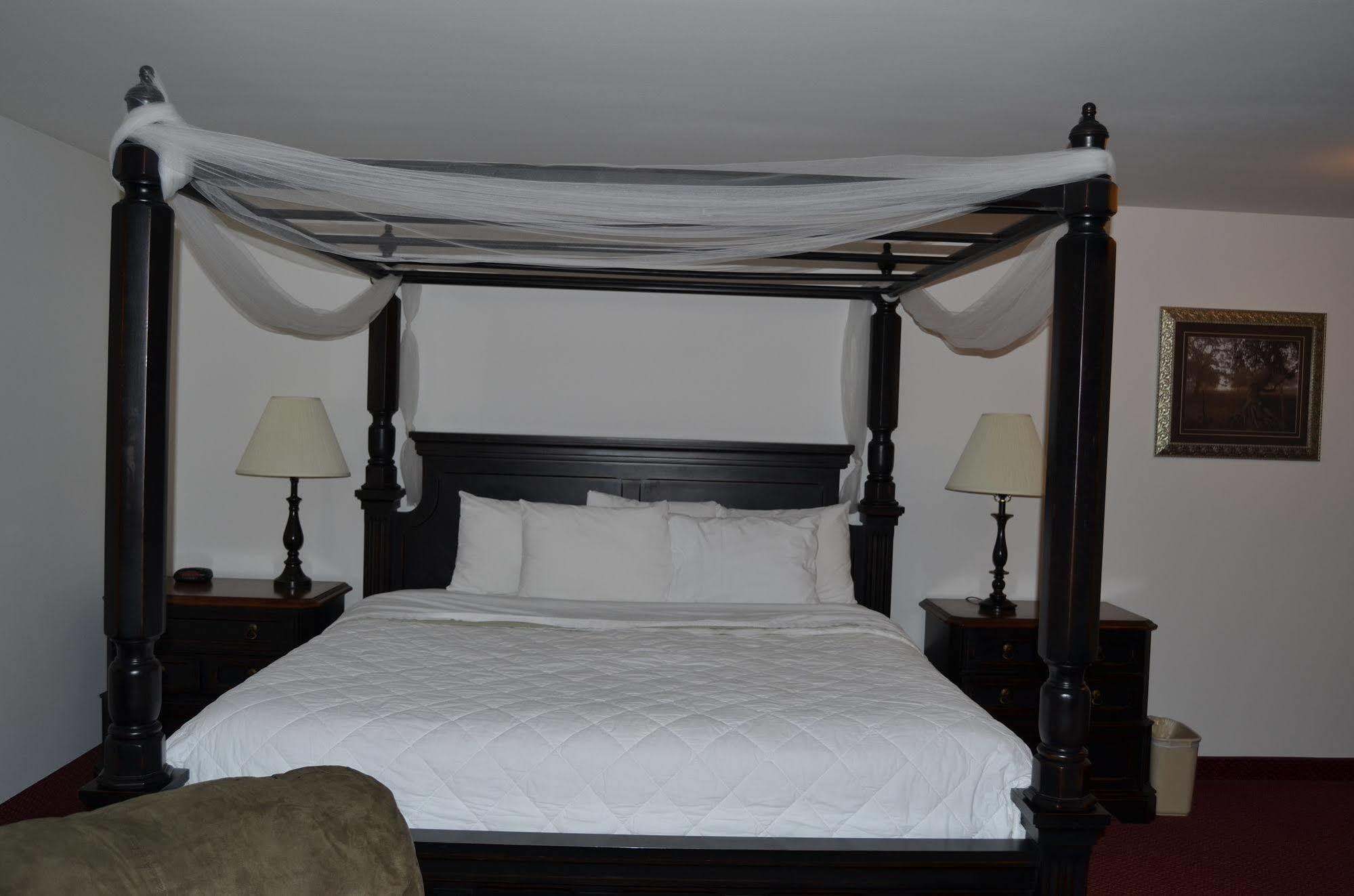 Econo Lodge Rice Lake Εξωτερικό φωτογραφία